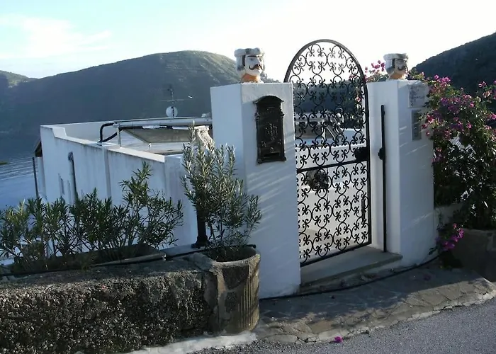 Vista Mare Mela B Città di Lipari